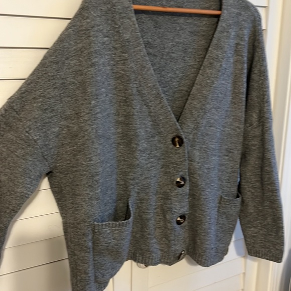 Zara Grey Oversized Knit Cardigan - Picture 4 of 4